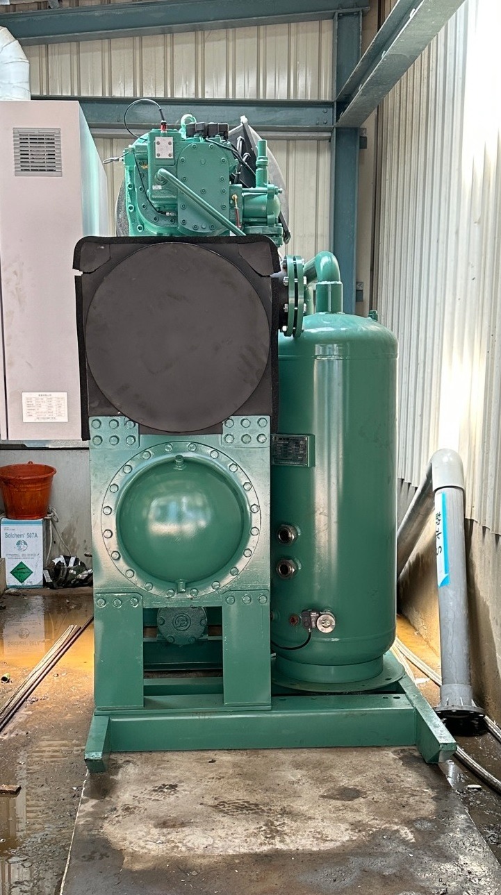 桃園化學公司採購冰水機組