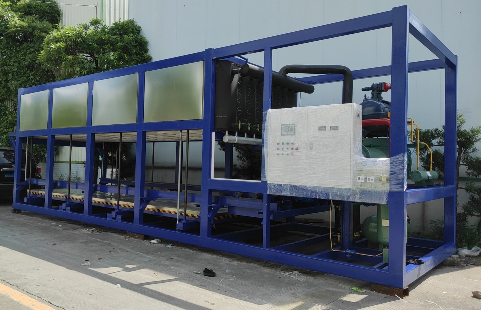 鐙量直冷式塊冰機設備